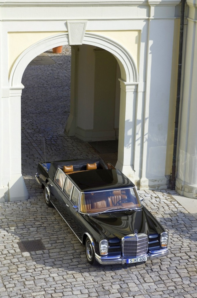 Mercedes-Benz 600 (W100)